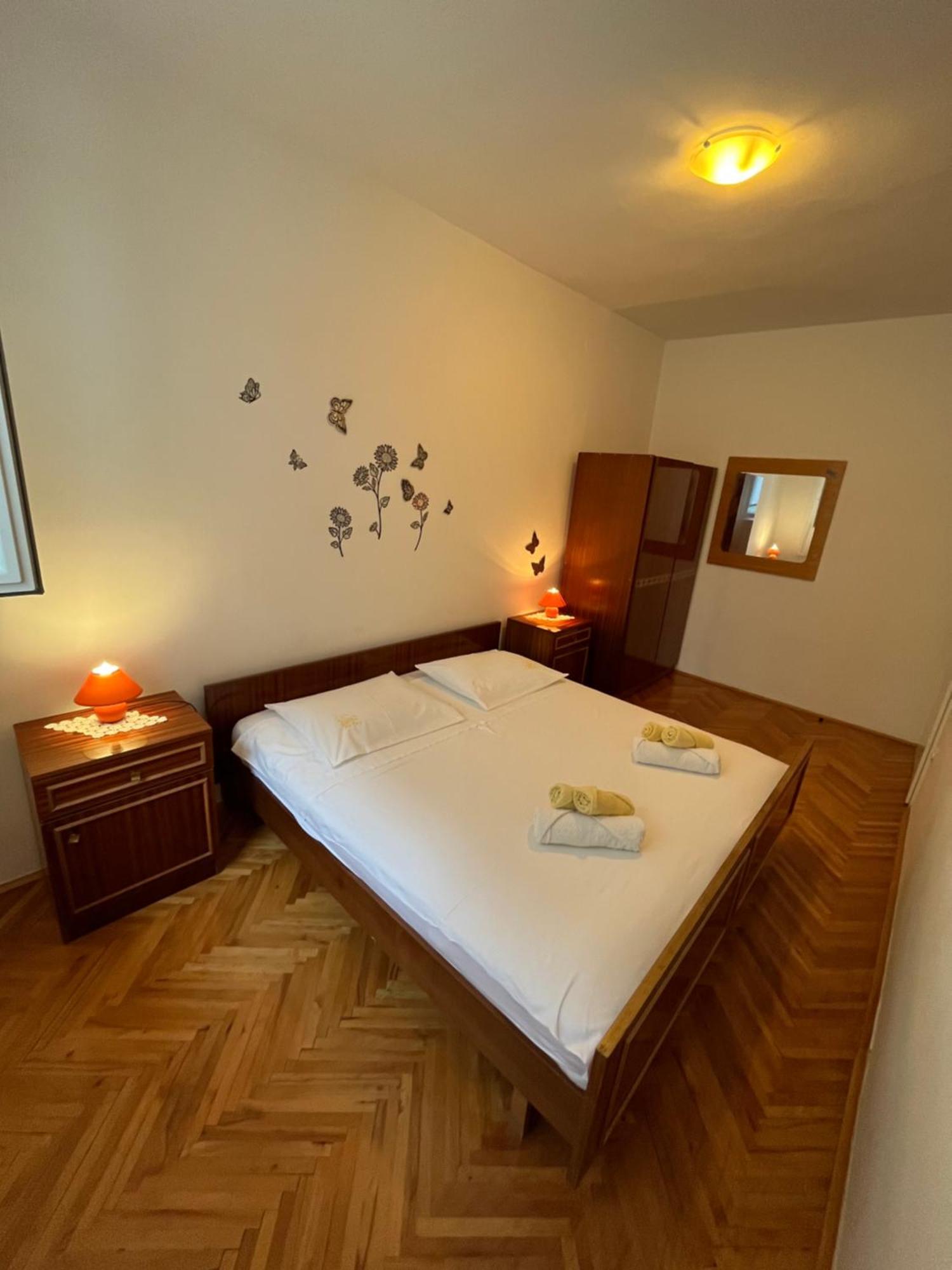 Apartman Ivica Omiš Dış mekan fotoğraf